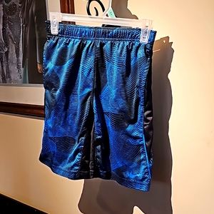 Boys Nike Athletic Shorts Nike size medium